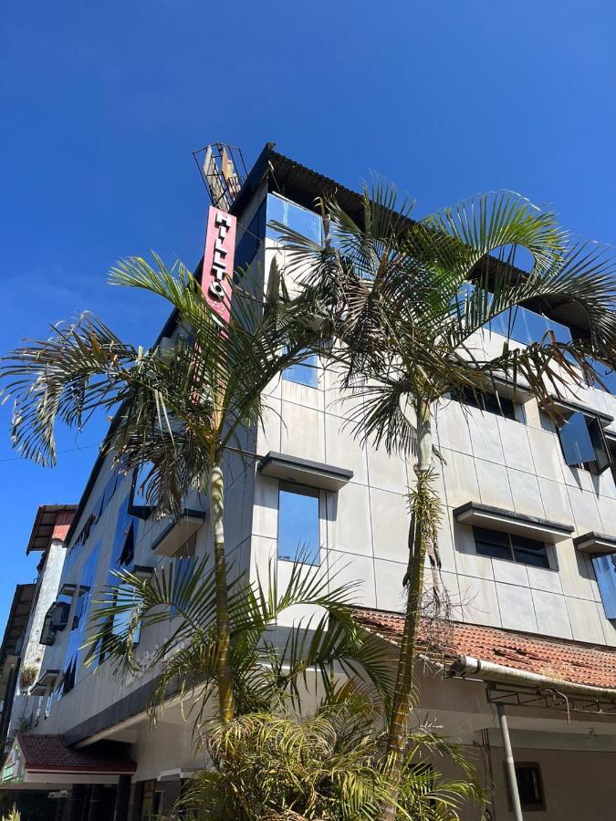 Hotel Hill Town Coorg Madikeri Buitenkant foto