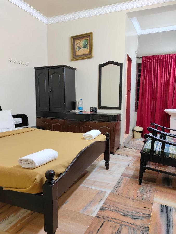 Hotel Hill Town Coorg Madikeri Buitenkant foto